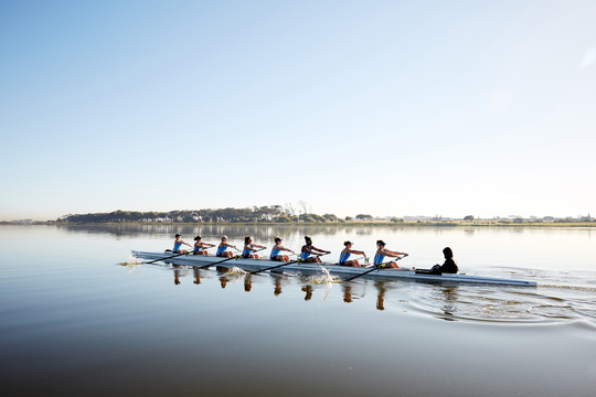 rowing-team-teamwork-lake-boat.png